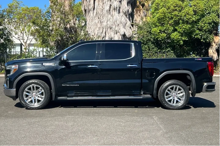 GMC Sierra 1500 2021 4x4 SLT image 6