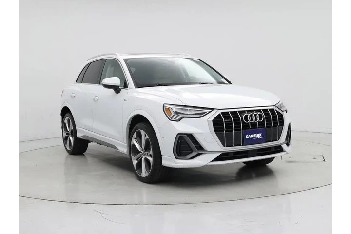 $23998 : Audi Q3 2021 AWD quattro S l image 1