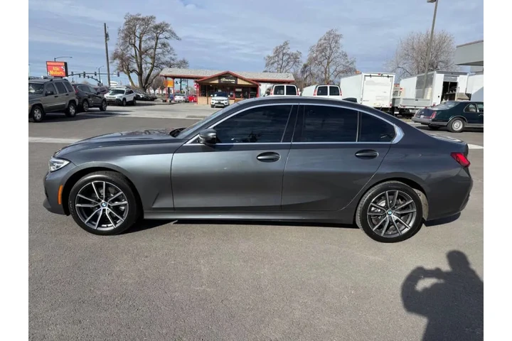 $22517 : 2019 BMW 3 Series 330i xDrive image 5