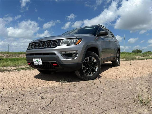 $19000 : 2018 JEEP COMPASS2018 JEEP CO image 3