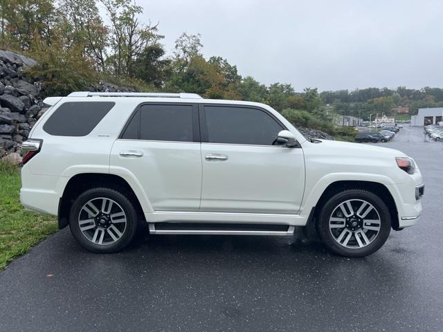 $45807 : PRE-OWNED 2022 TOYOTA 4RUNNER image 9