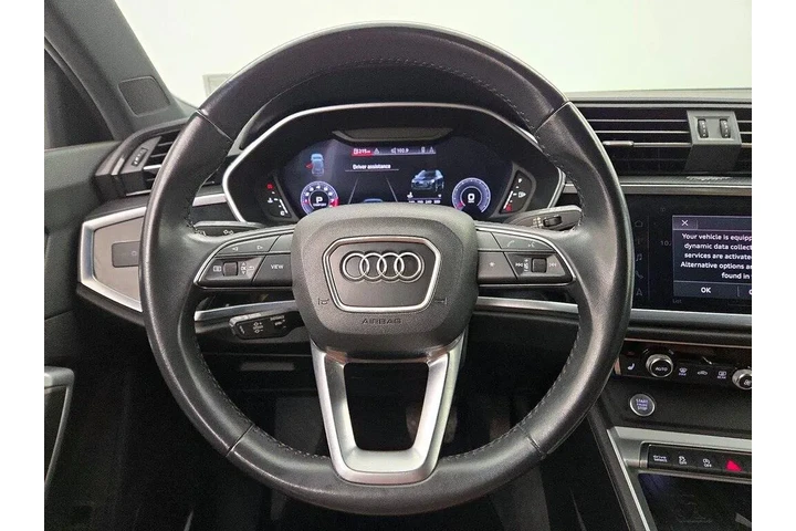 $22998 : Audi Q3 2020 AWD quattro S l image 10