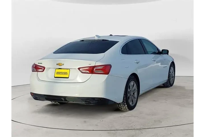 $12988 : Chevrolet Malibu 2020 LT 4dr image 5