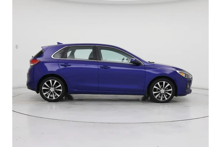 $13998 : Hyundai ELANTRA GT 2020 4dr image 7