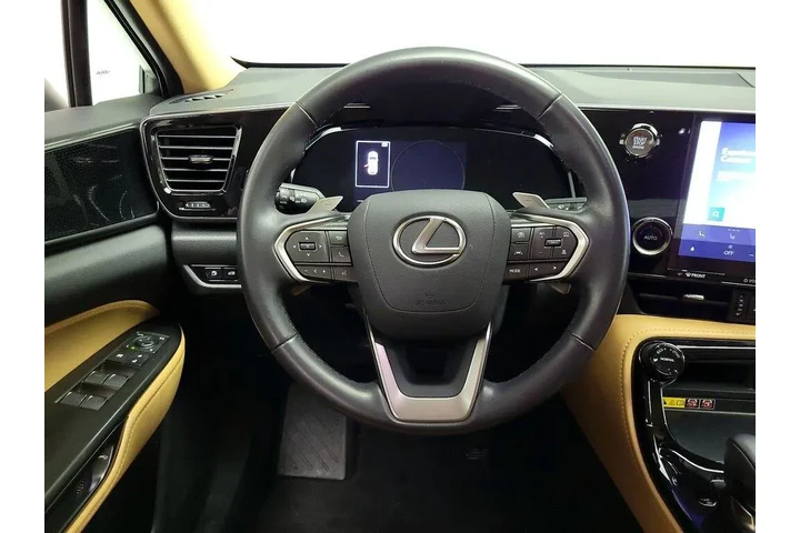 $39998 : Lexus NX 250 2025 4dr Crosso image 10