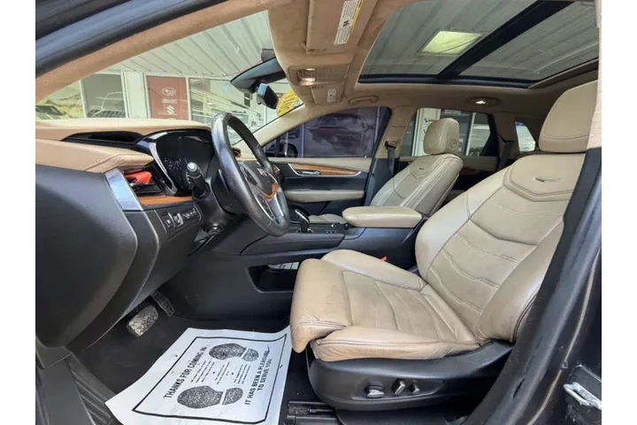 $12999 : 2017 XT5 Platinum image 10