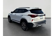 Kia Seltos 2022 AWD SX 4dr S thumbnail