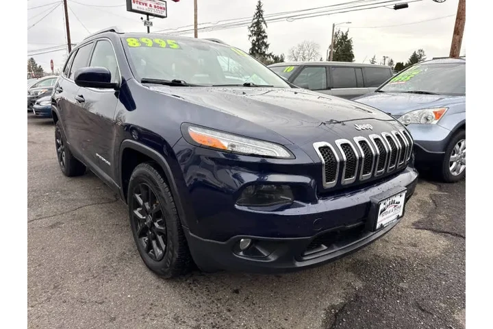 $8750 : 2015 Cherokee Latitude image 4