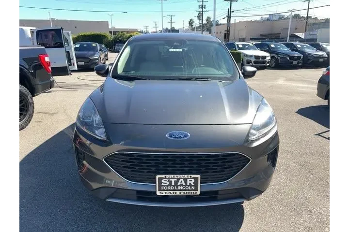 $13291 : Ford Escape 2020 SE 4dr SUV image 2