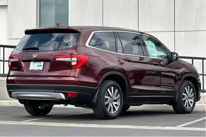 $21900 : Honda Pilot 2020 EX 4dr SUV image 3