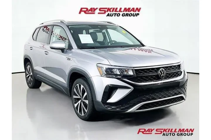 $24975 : Volkswagen Taos 2024 SE 4dr image 1