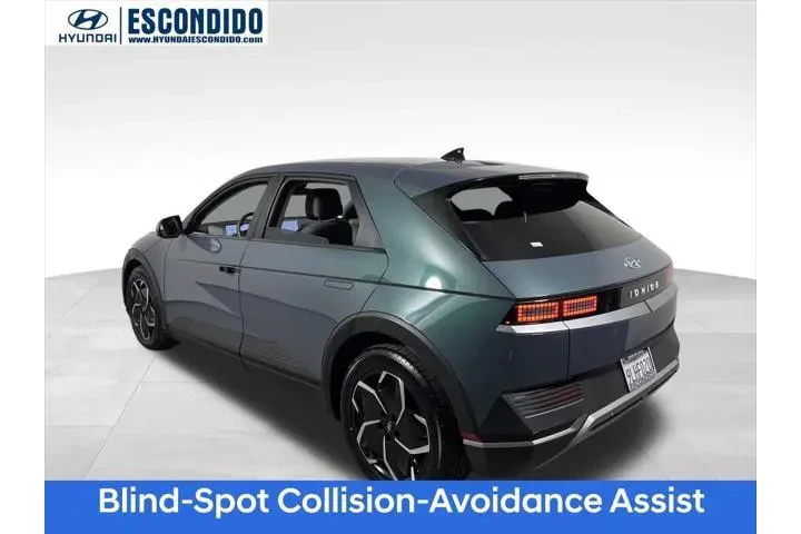 $23995 : Hyundai IONIQ 5 2024 SE 4dr image 3