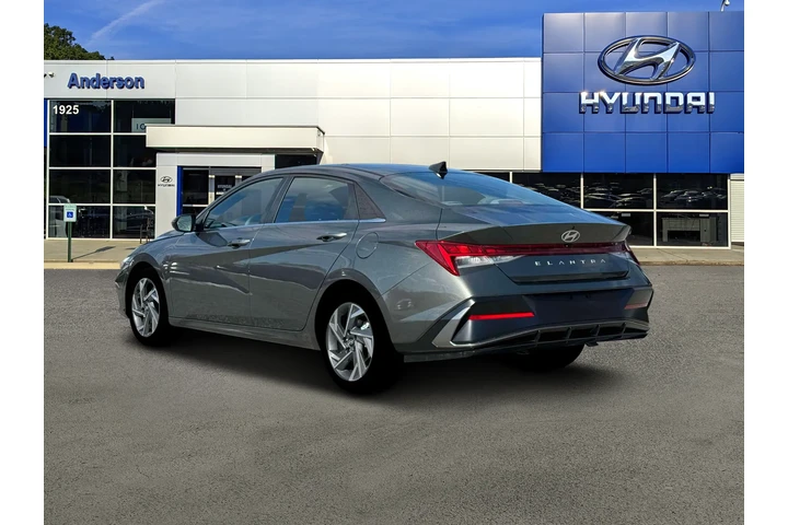 $25759 : Hyundai ELANTRA 2025 SEL Con image 5