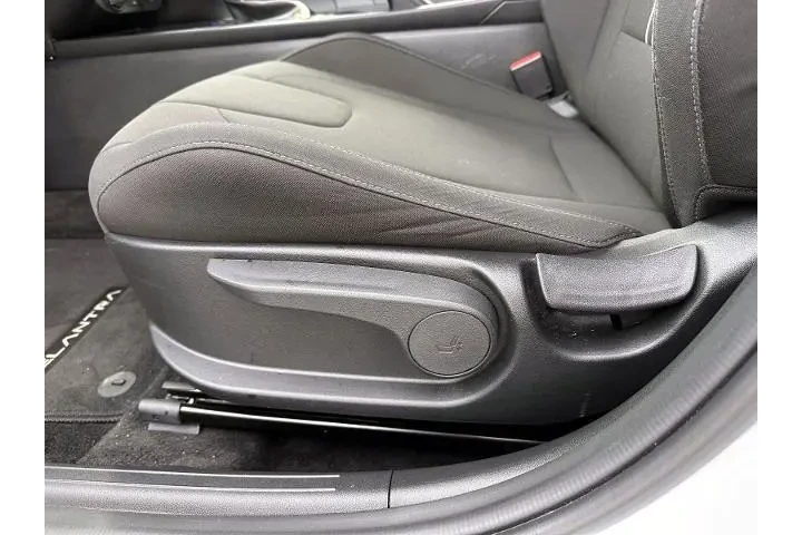 $21999 : Hyundai ELANTRA 2025 SEL Spo image 10