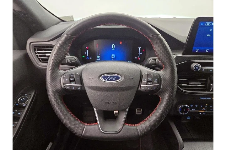 $19998 : Ford Escape 2023 ST-Line 4dr image 10