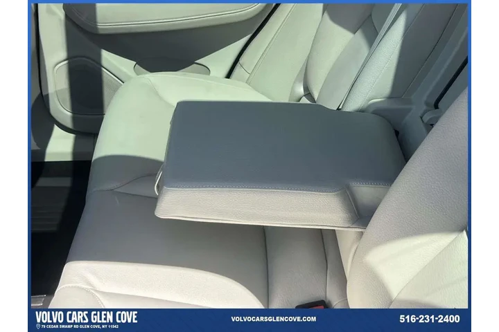 $36500 : Volvo XC60 2024 AWD B5 Plus image 10