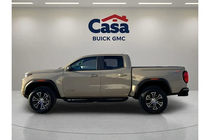 $39992 : GMC Canyon 2023 4x4 AT4 4dr image 5