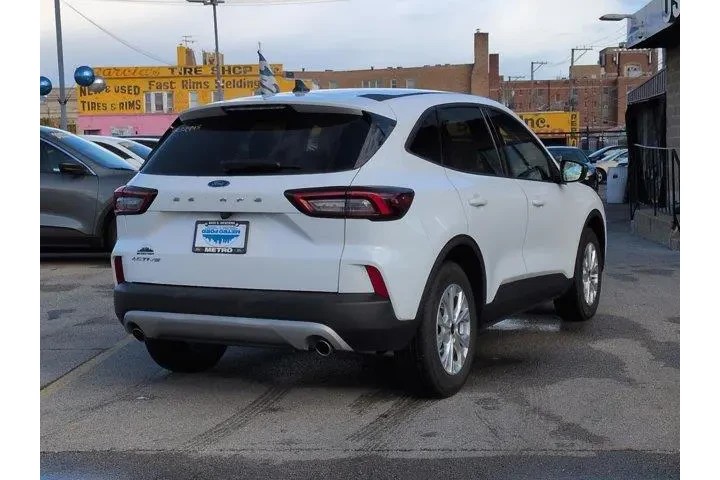 $22441 : Ford Escape 2025 Active 4dr image 3