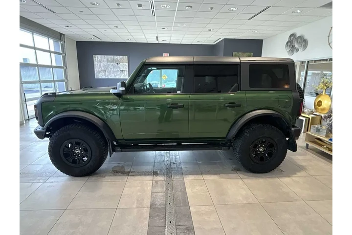 $39495 : Ford Bronco 2022 4x4 Base Ad image 6