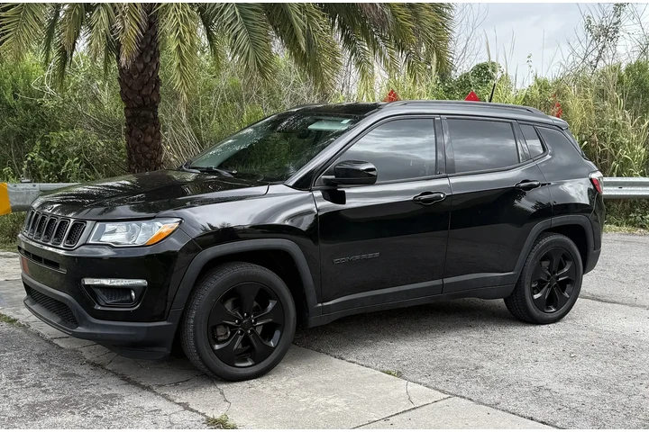 $7700 : 2018 Jeep Compass Altitude image 3