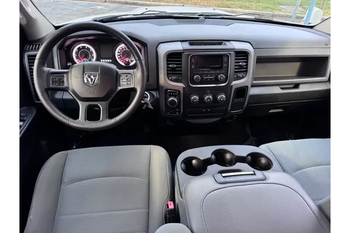 $18000 : Ram 1500 2018 4x4 Express 4d image 4