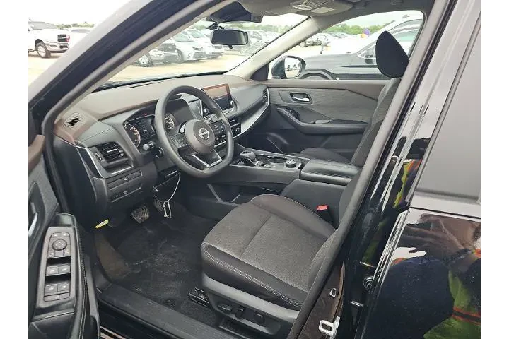 $19473 : Nissan Rogue 2023 AWD SV 4dr image 5