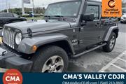 PRE-OWNED 2016 JEEP WRANGLER