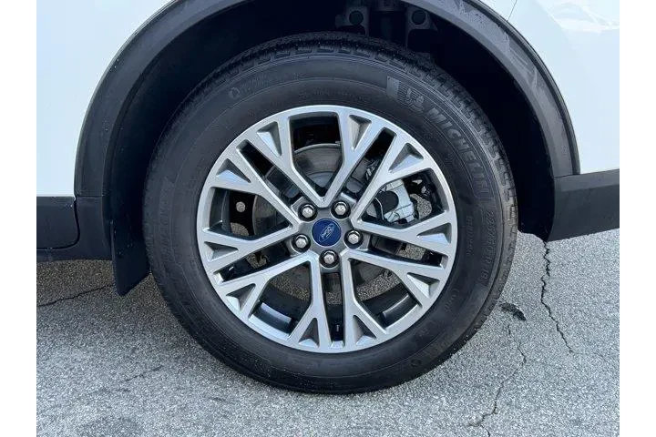 $21995 : Ford Escape 2022 SEL 4dr SUV image 10