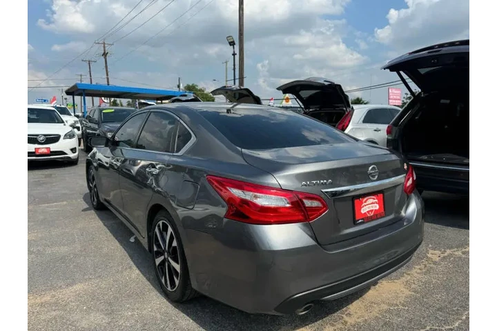 $12995 : 2018 Altima 2.5 SR image 8