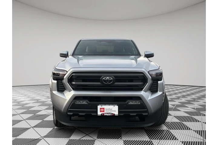 $45000 : Gold Certified2025 Tacoma Lim image 5
