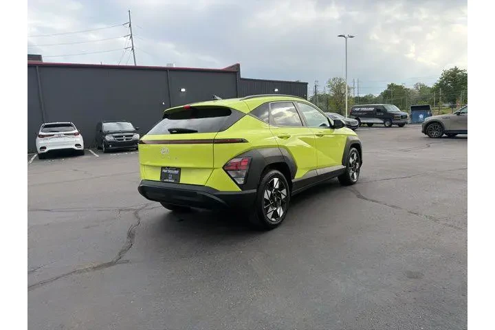 $22980 : Hyundai KONA 2024 SEL 4dr Cr image 8