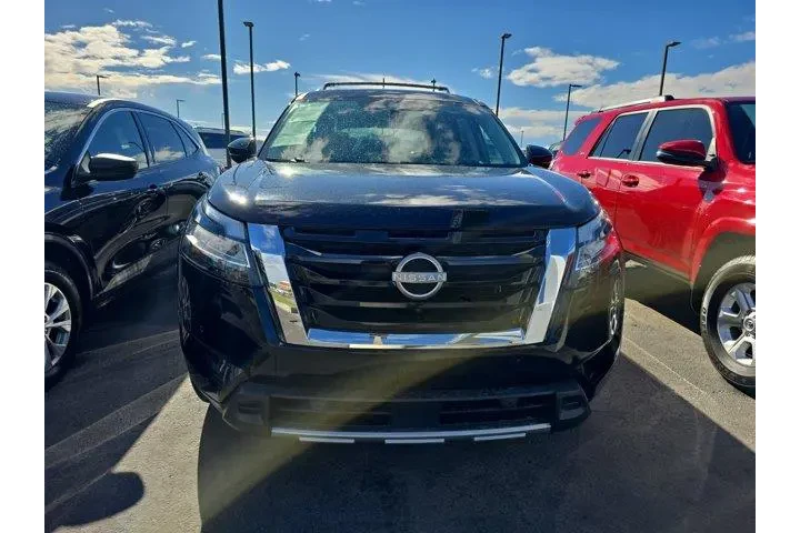 $37699 : Nissan Pathfinder 2024 Plati image 2