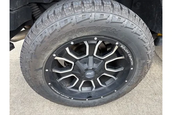 $28927 : Jeep Wrangler Unlimited 2021 image 9