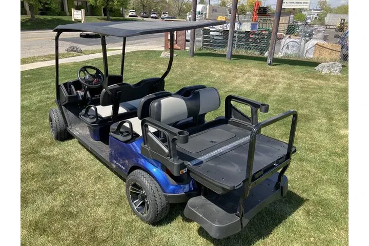 $15895 : 6 passenger golf cart gas engi image 6