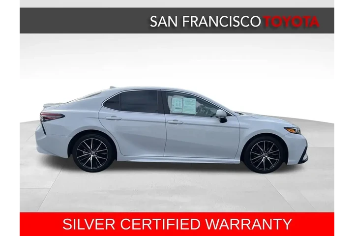 $22588 : 2023 Camry SE image 6