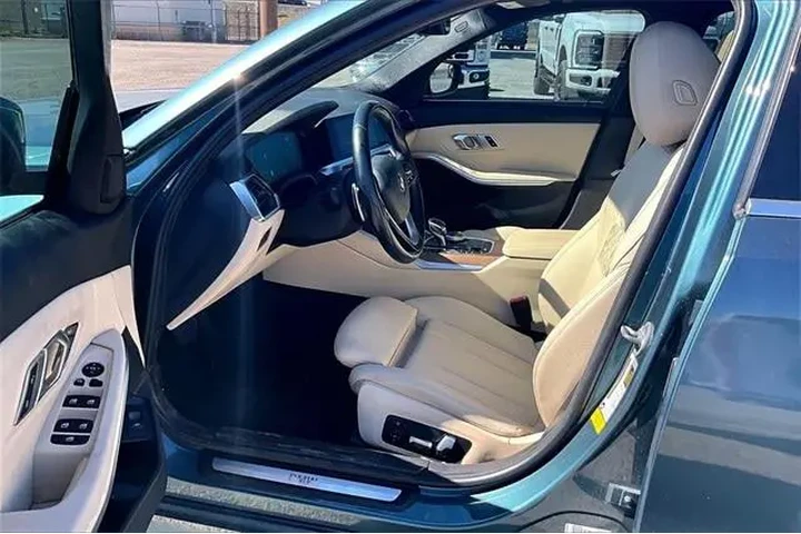 $24000 : BMW 3 Series 2021 330i 4dr S image 5