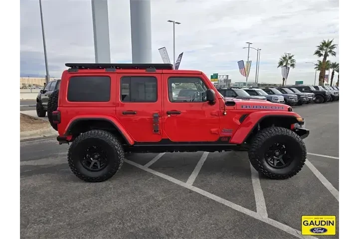 $27704 : Jeep Wrangler Unlimited 2021 image 8
