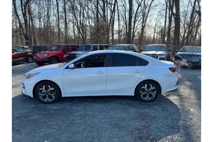 $11990 : 2021 Forte FE image 5