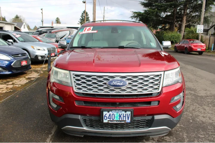 $13995 : 2016 Explorer 4WD 4dr Platinum image 2