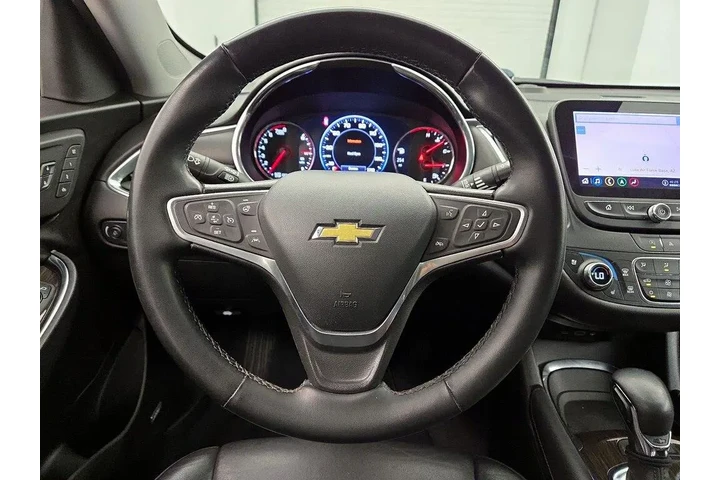 $21998 : Chevrolet Malibu 2023 LT 4dr image 10