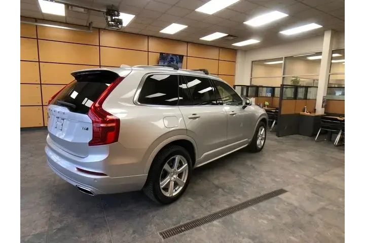 $27317 : Volvo XC90 2020 AWD T6 Momen image 7