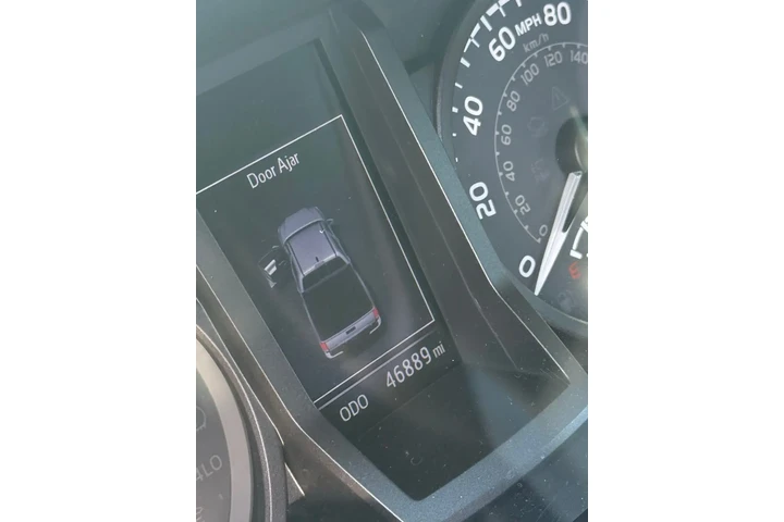 $31900 : Toyota Tacoma 2018 4x2 TRD O image 1