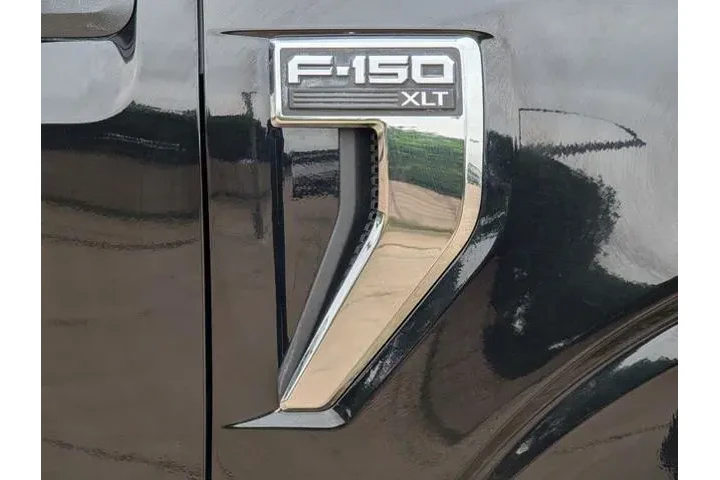 $38539 : Ford F-150 2023 4x4 Platinum image 9