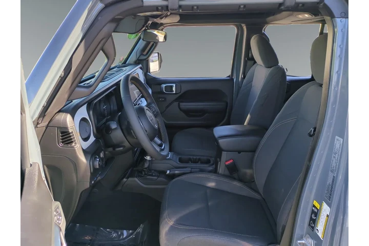 Jeep Wrangler 2025 image 9