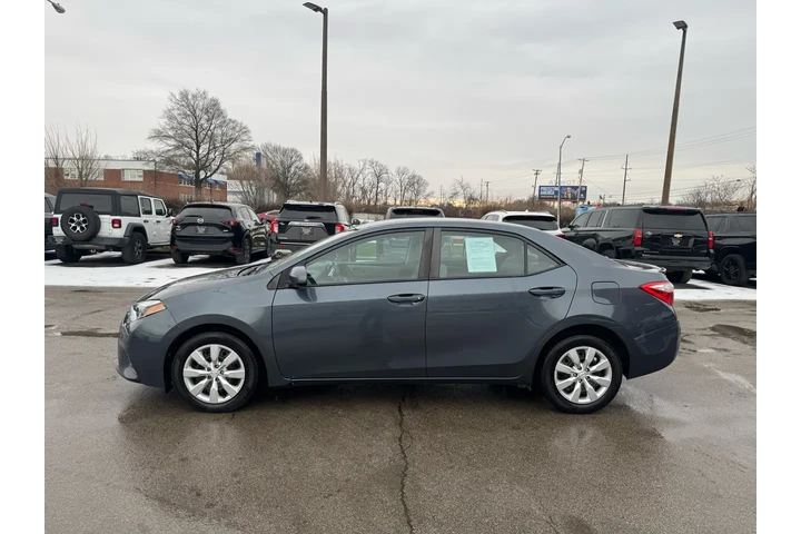 $8980 : 2016 Corolla 4dr Sdn CVT S w/ image 5