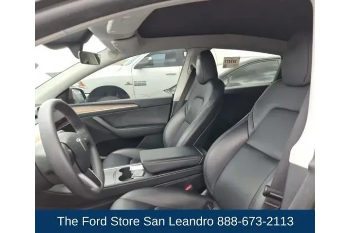 $33950 : Tesla Model Y 2025 Long Rang image 8