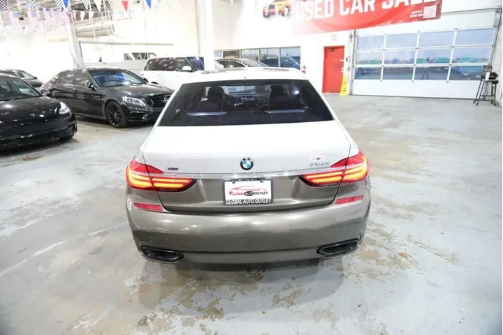 $28175 : 2016 BMW 750i xDrive M SPORT image 9