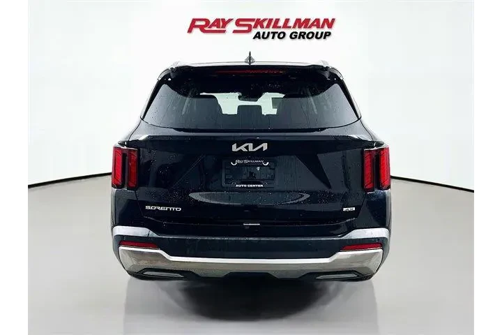 $31975 : Kia Sorento 2024 AWD S 4dr S image 6