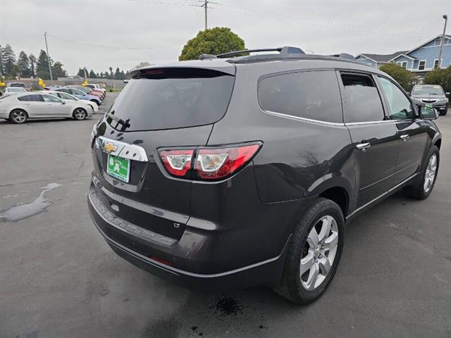 $13995 : 2017 Traverse LT image 5