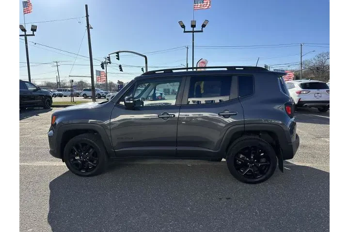 $20884 : Jeep Renegade 2023 4x4 Altit image 9